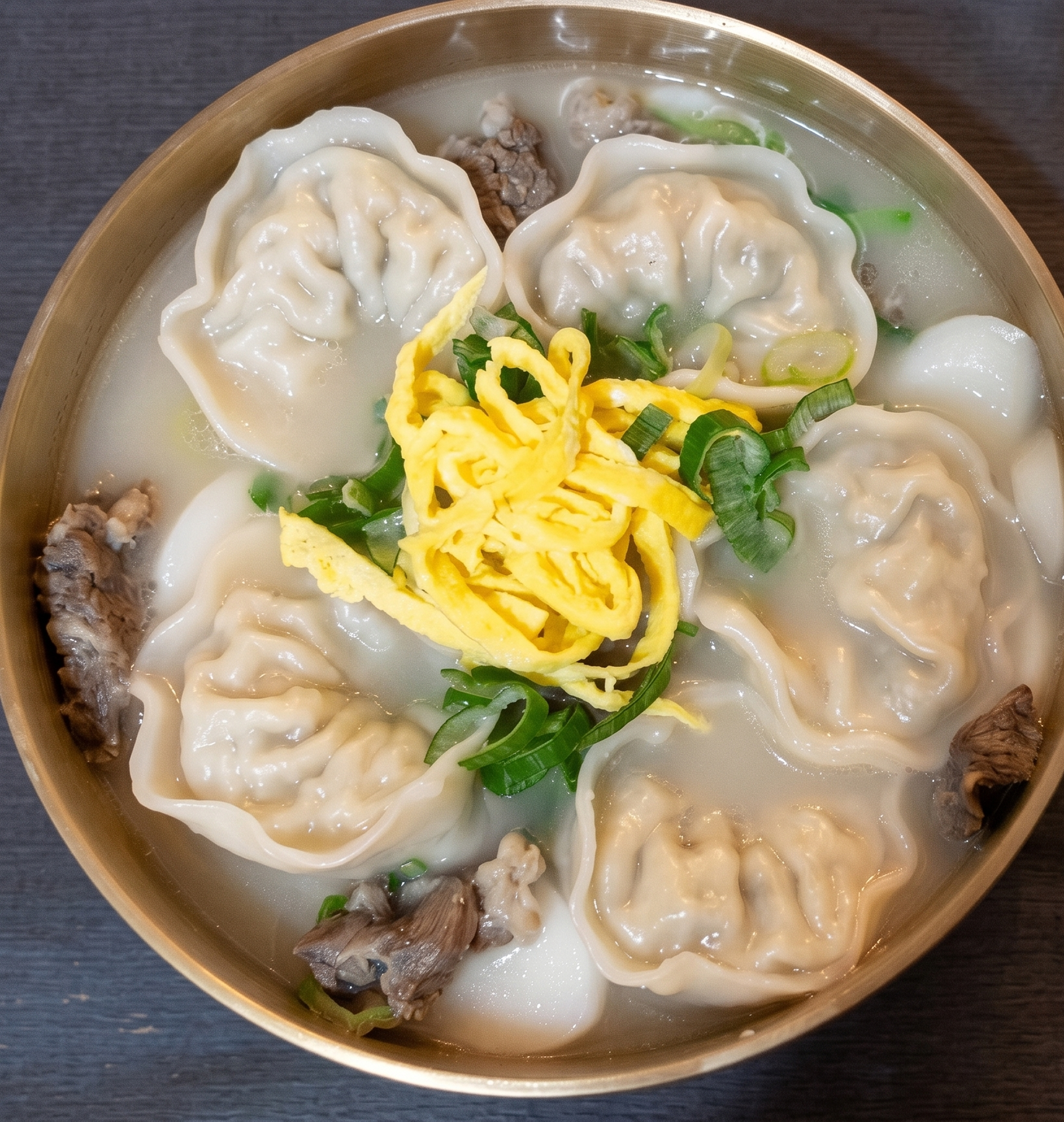 Rice Cake and Dumpling Soup